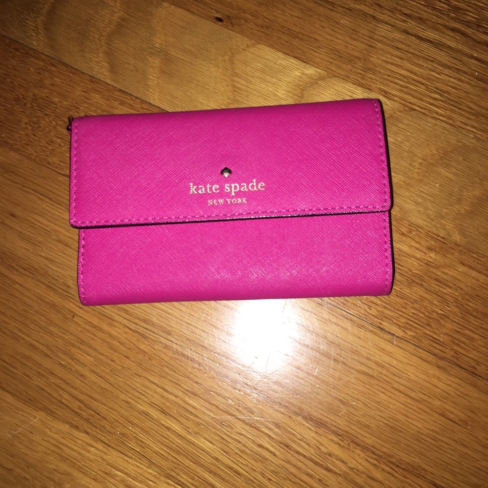 NWOT Kate spade wallet